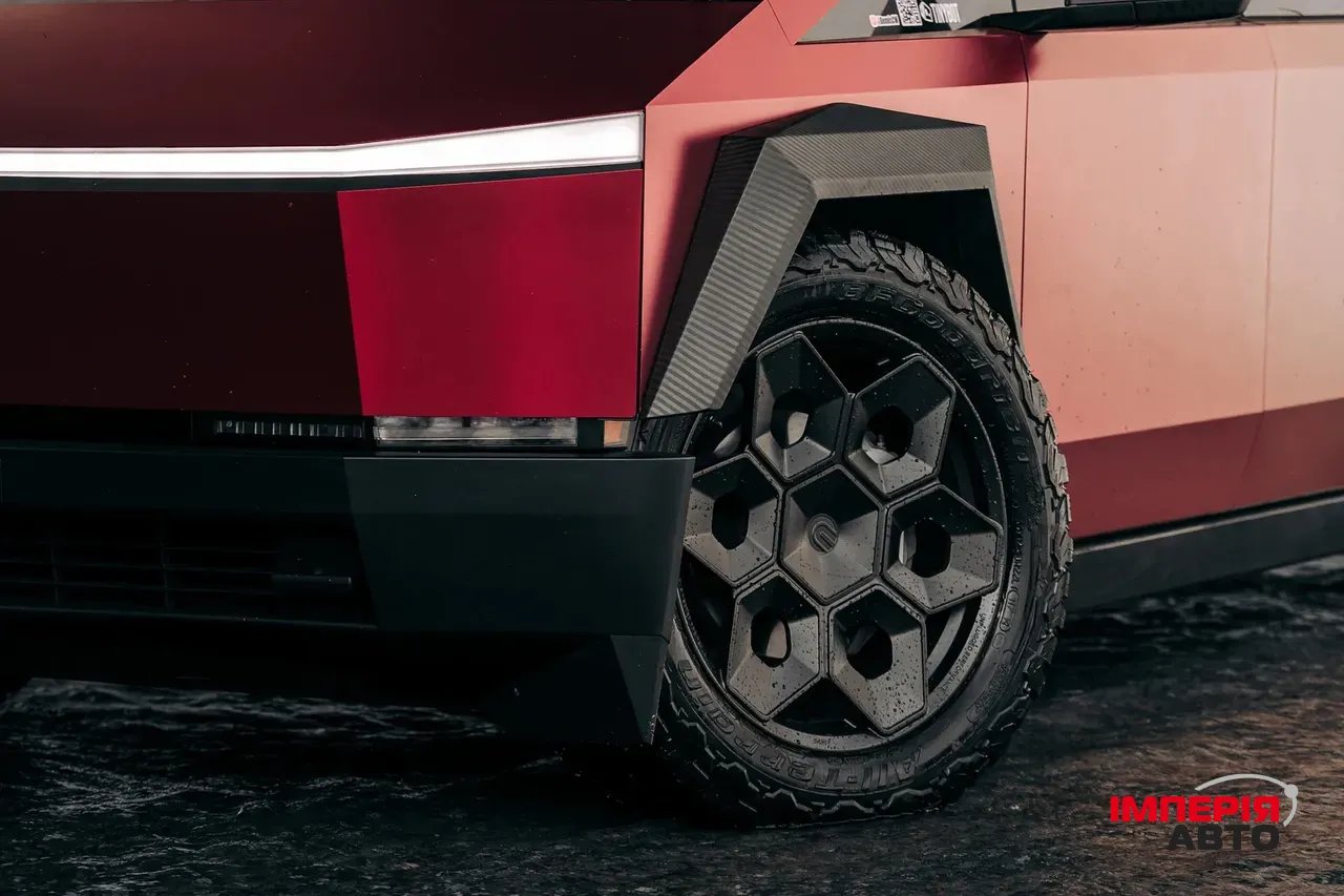 Tesla Cybertruck - фото 1