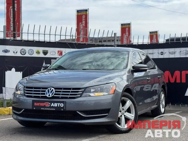 Volkswagen Passat - фото 1