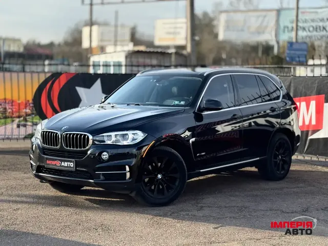 BMW X5 - фото 1