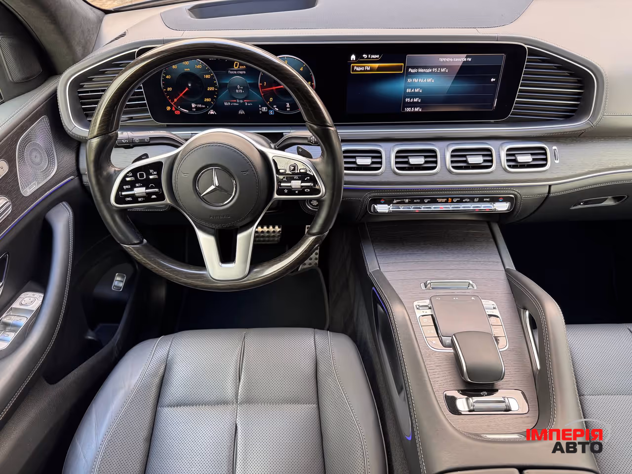 Audi Q7 - фото 37