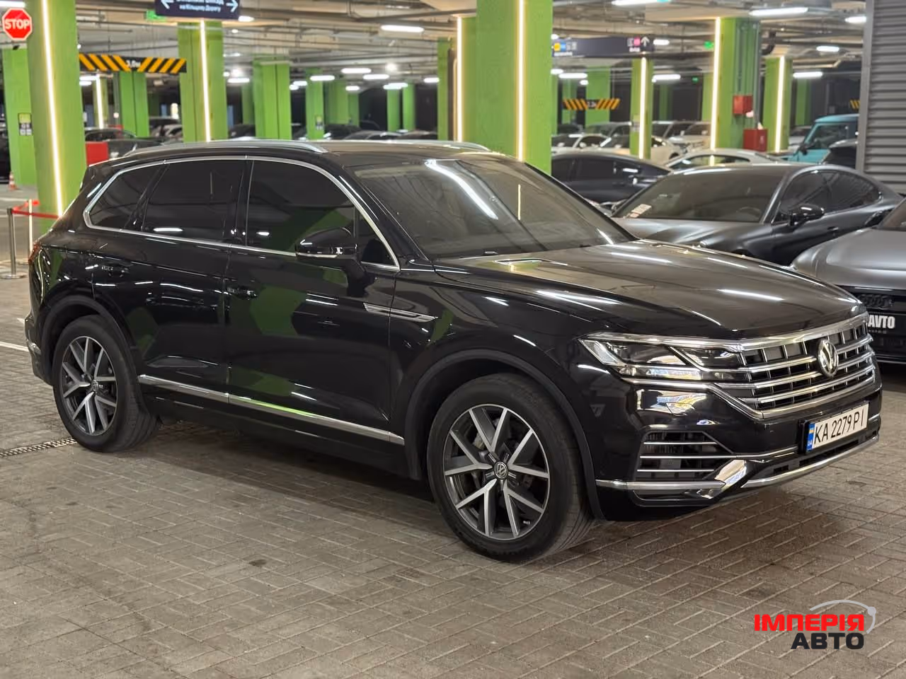 Volkswagen Tiguan - фото 1