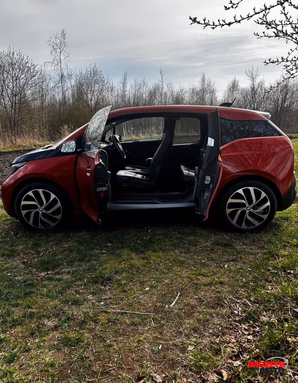 BMW i3 - фото 1