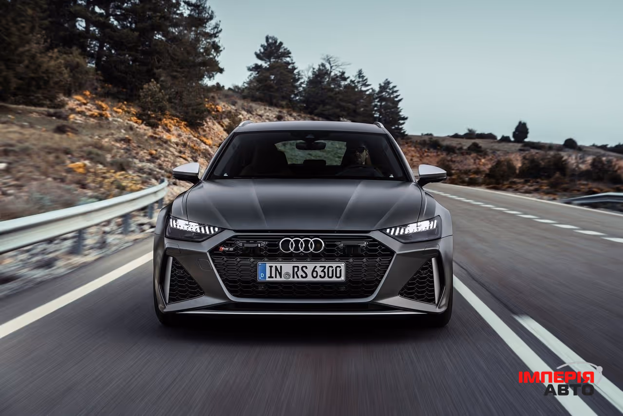 Audi A4 - фото 9