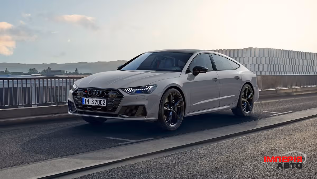 Audi A4 - фото 11