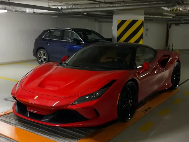 Ferrari F8 - фото 4
