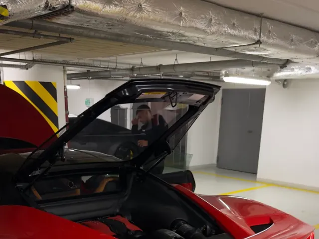 Ferrari F8 - фото 3