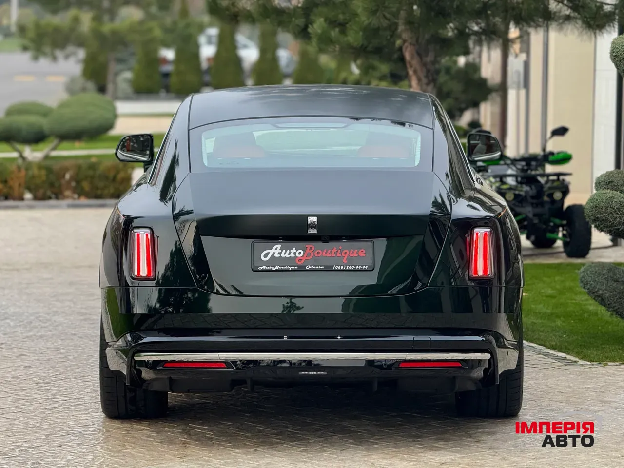 Rolls-Royce Spectre - фото 12