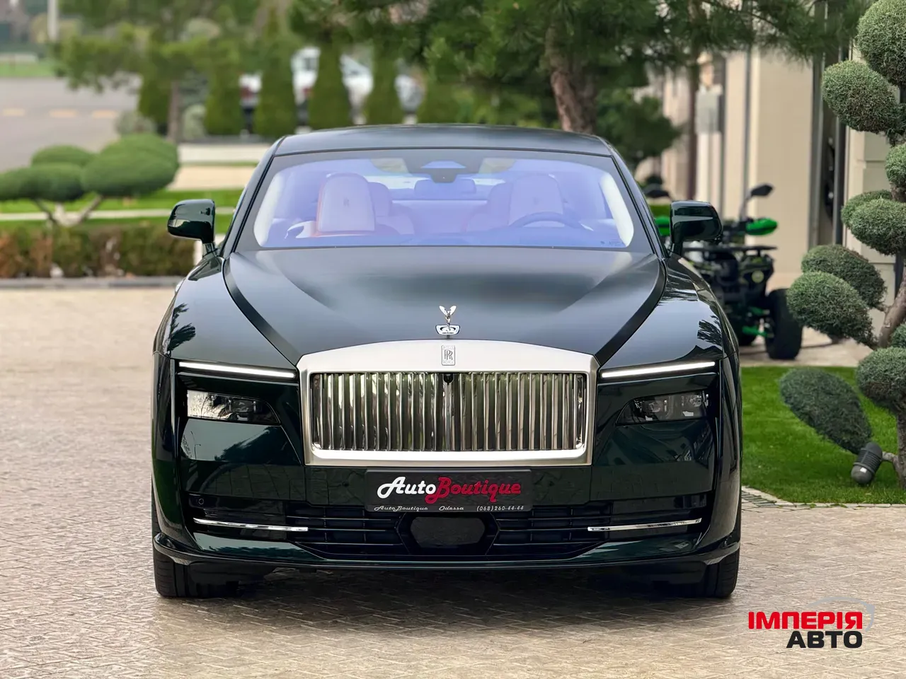 Rolls-Royce Spectre - фото 1