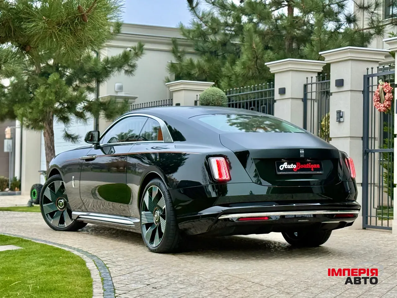 Rolls-Royce Spectre - фото 7