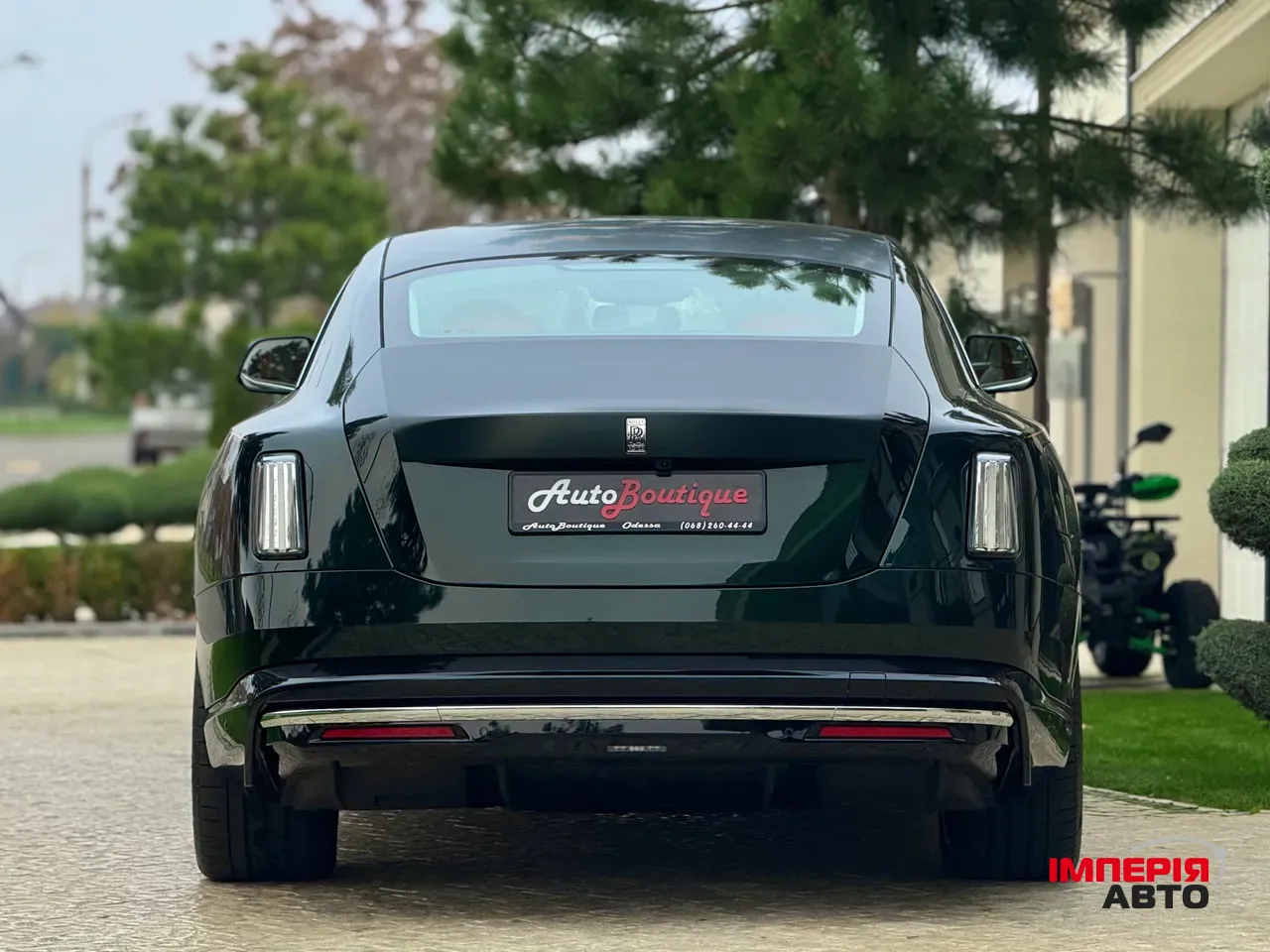 Rolls-Royce Spectre - фото 10