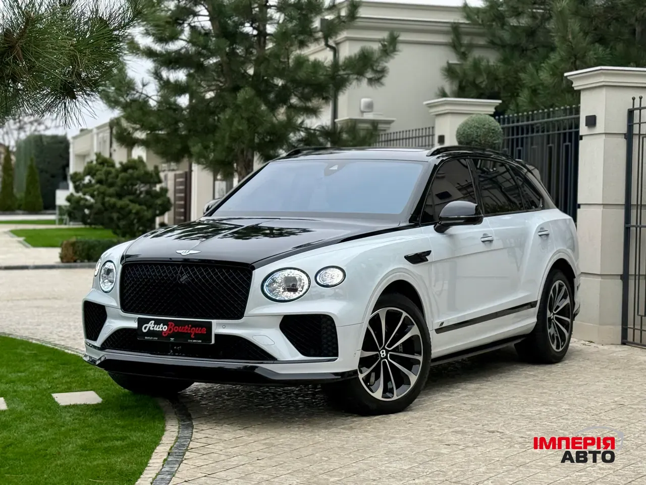 Bentley Bentayga - фото 8