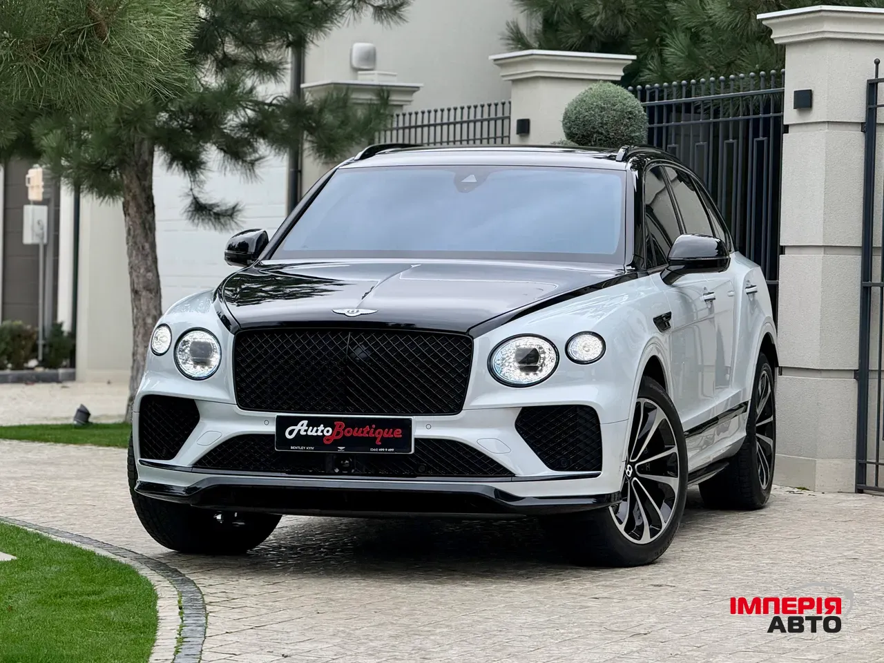 Bentley Bentayga - фото 4