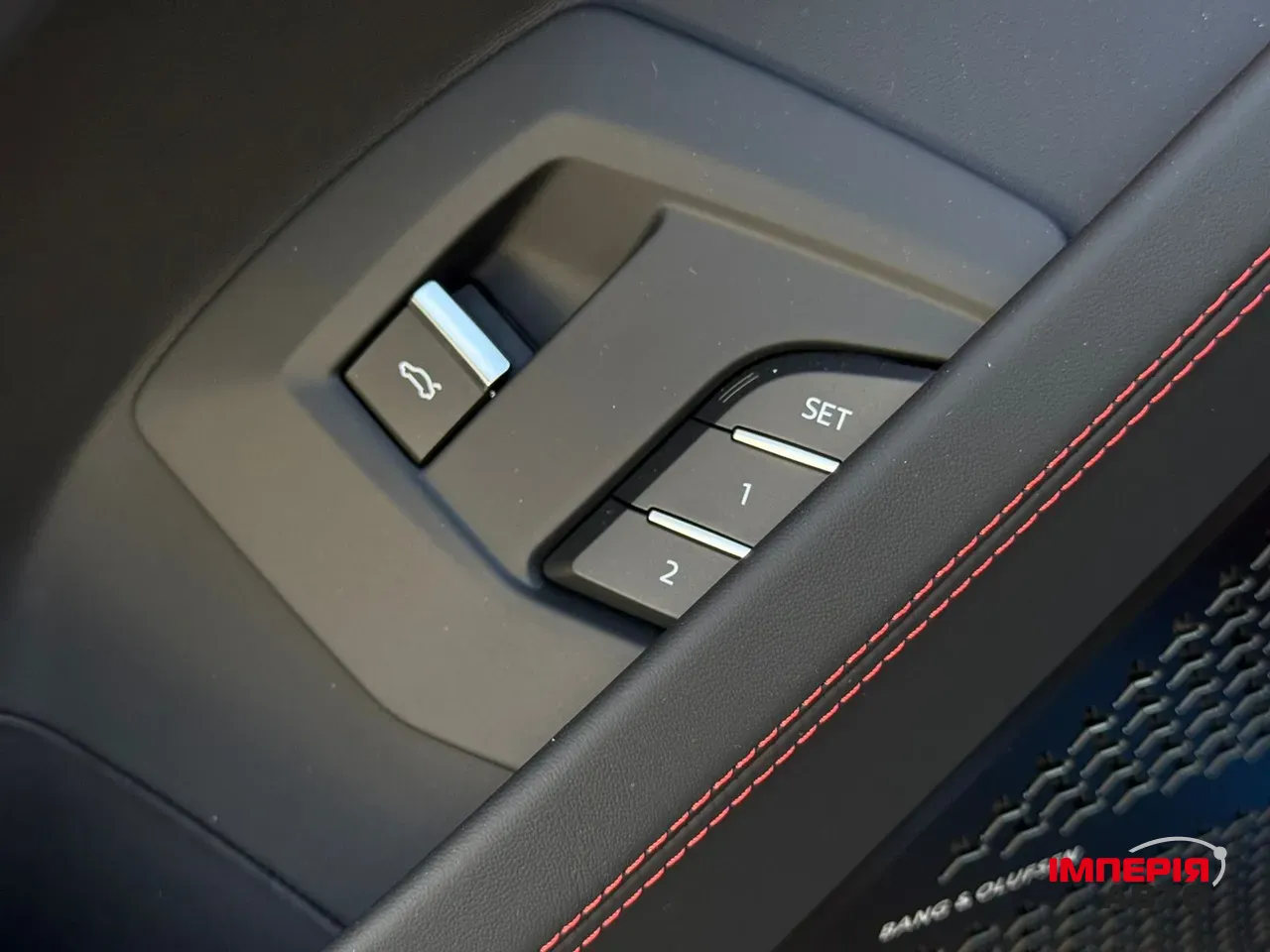 Lamborghini Urus - фото 30
