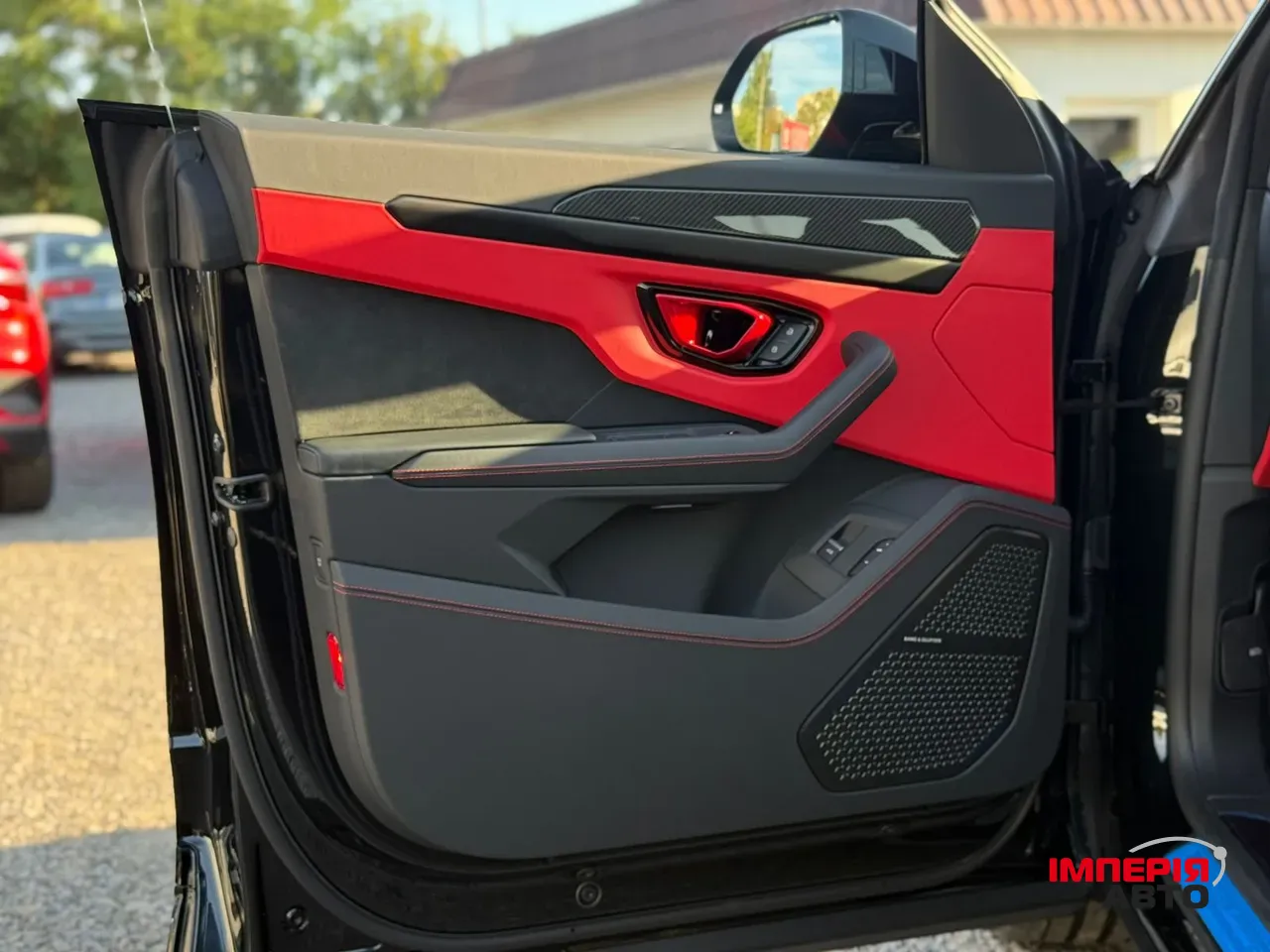 Lamborghini Urus - фото 29
