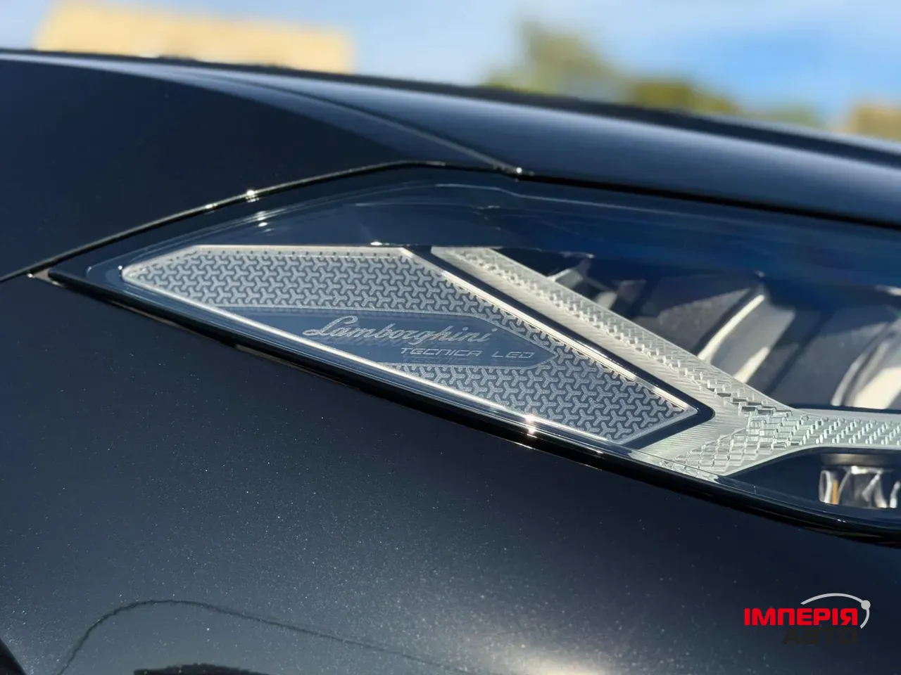Lamborghini Urus - фото 16