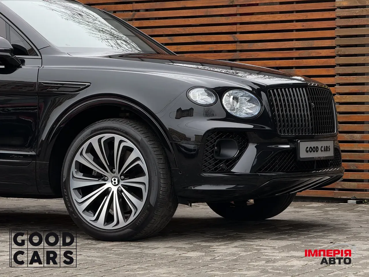 Bentley Bentayga - фото 13