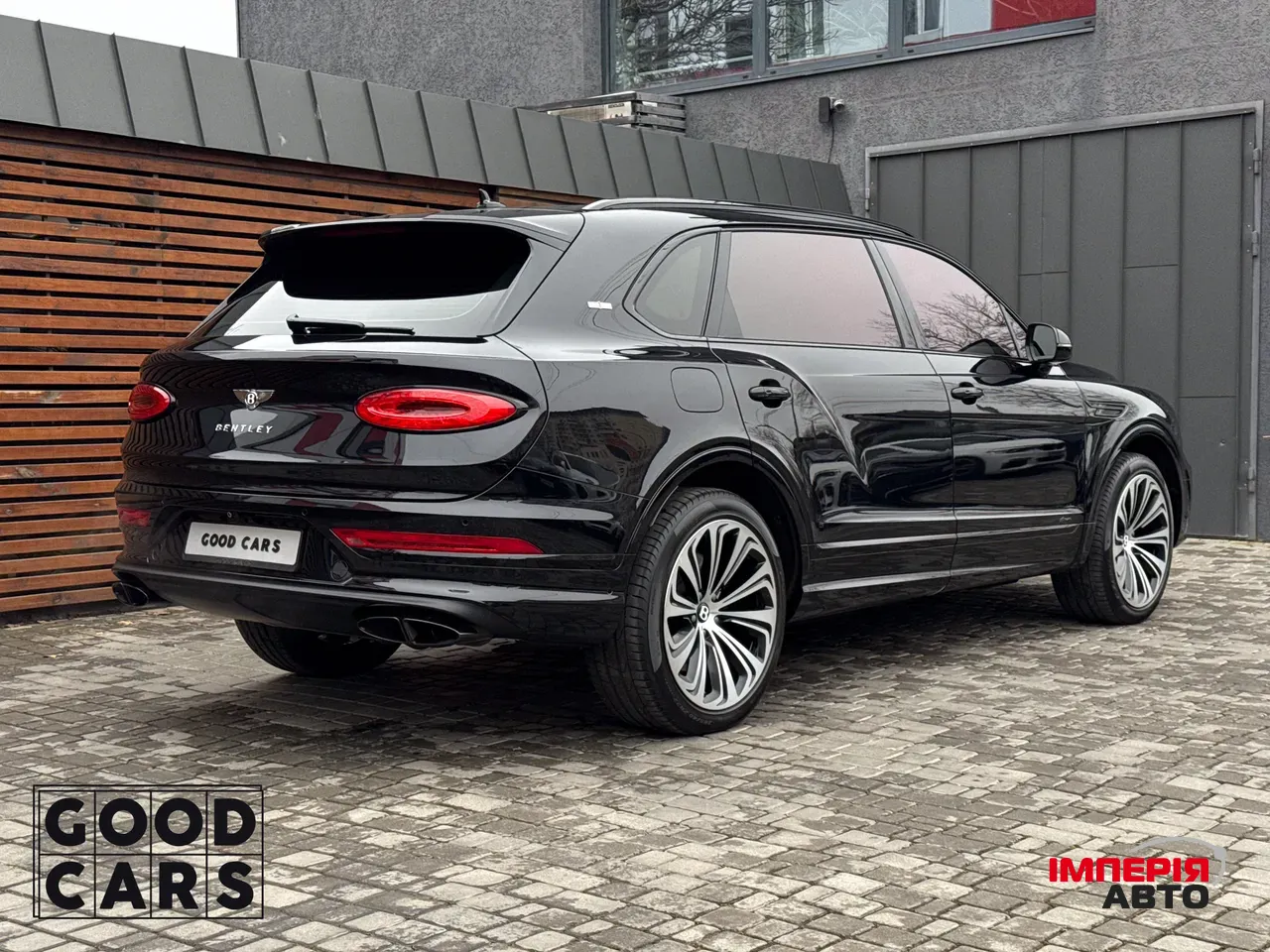 Bentley Bentayga - фото 7