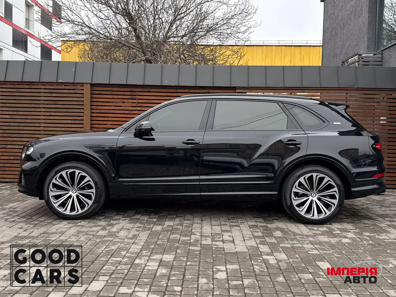 Bentley Bentayga - фото 4