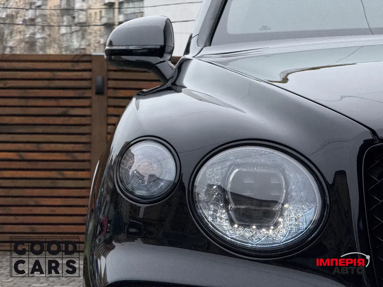 Bentley Bentayga - фото 10