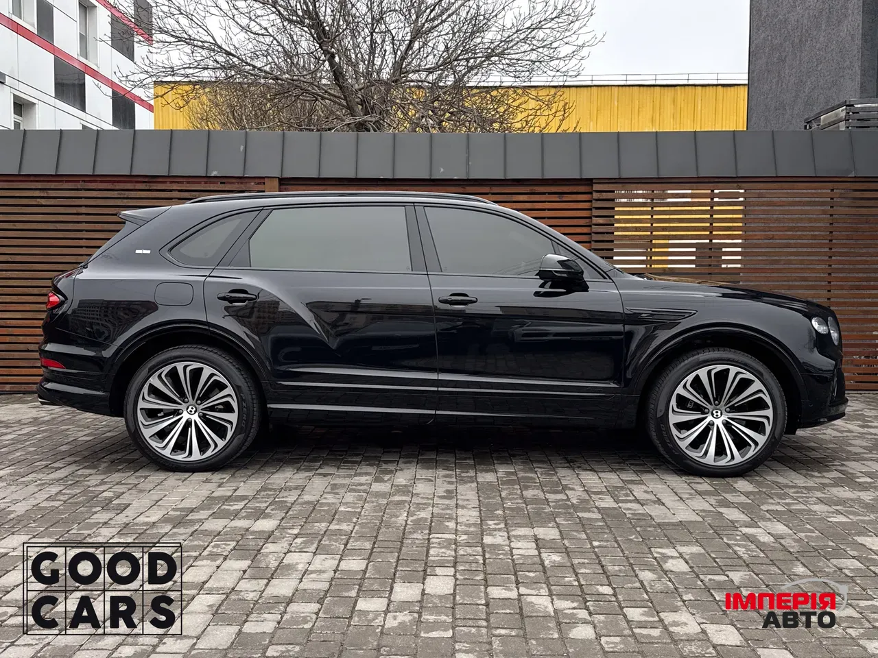 Bentley Bentayga - фото 8