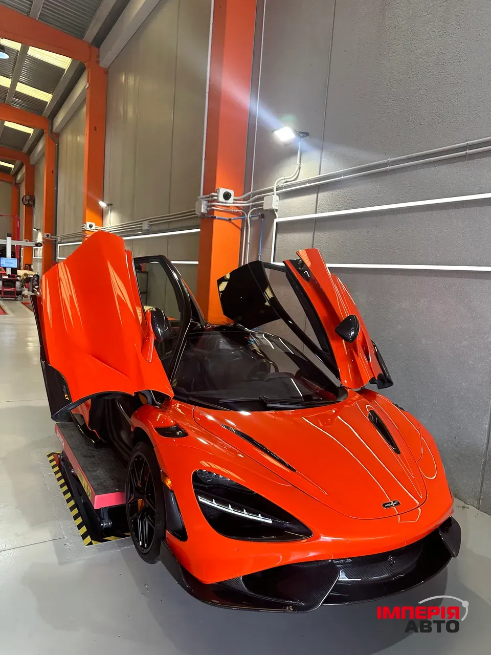 McLaren 765LT - фото 2