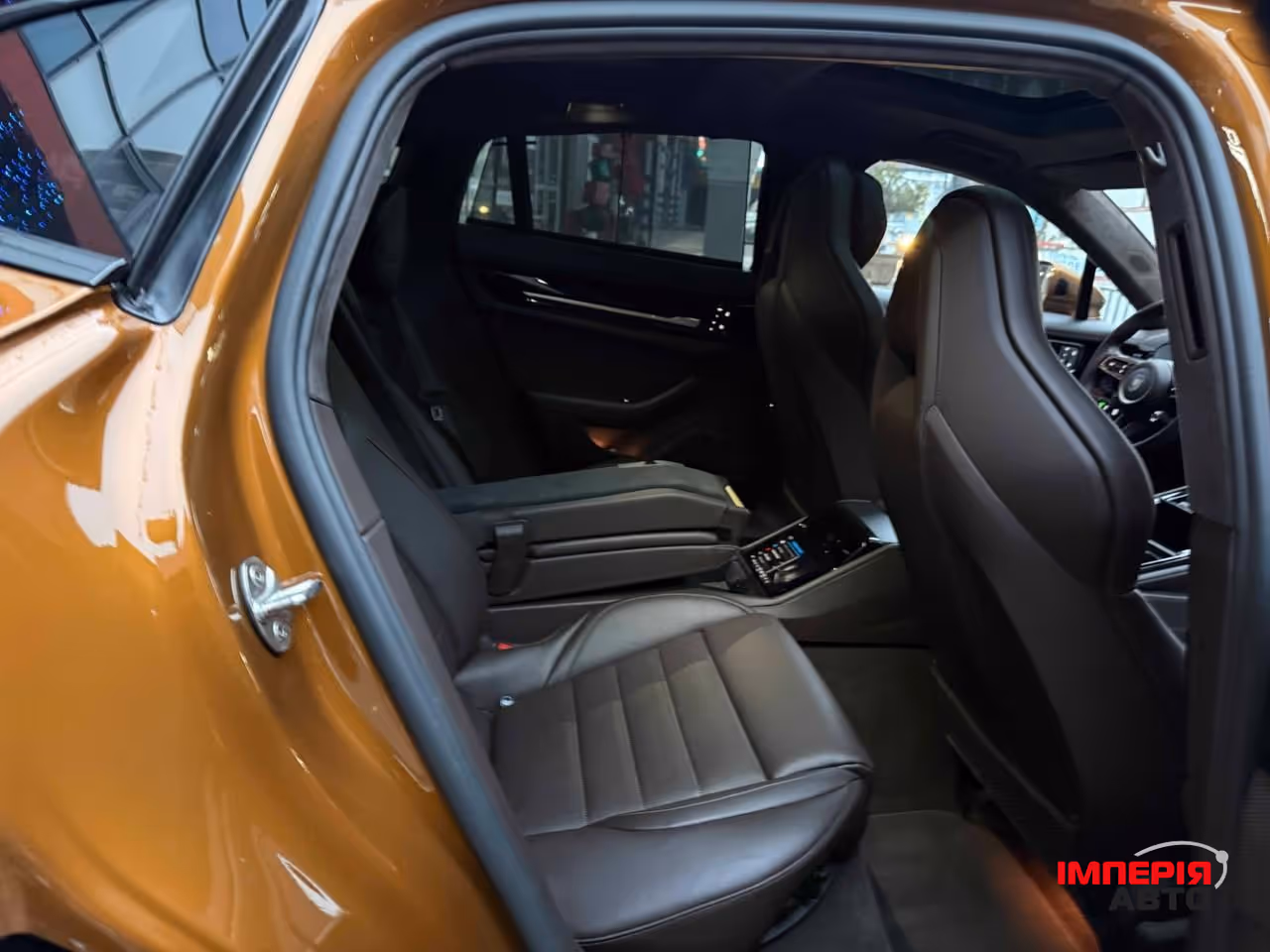 Porsche Panamera - фото 10