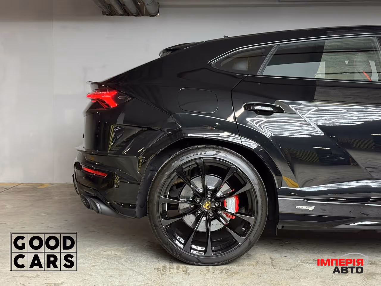 Lamborghini Urus - фото 13