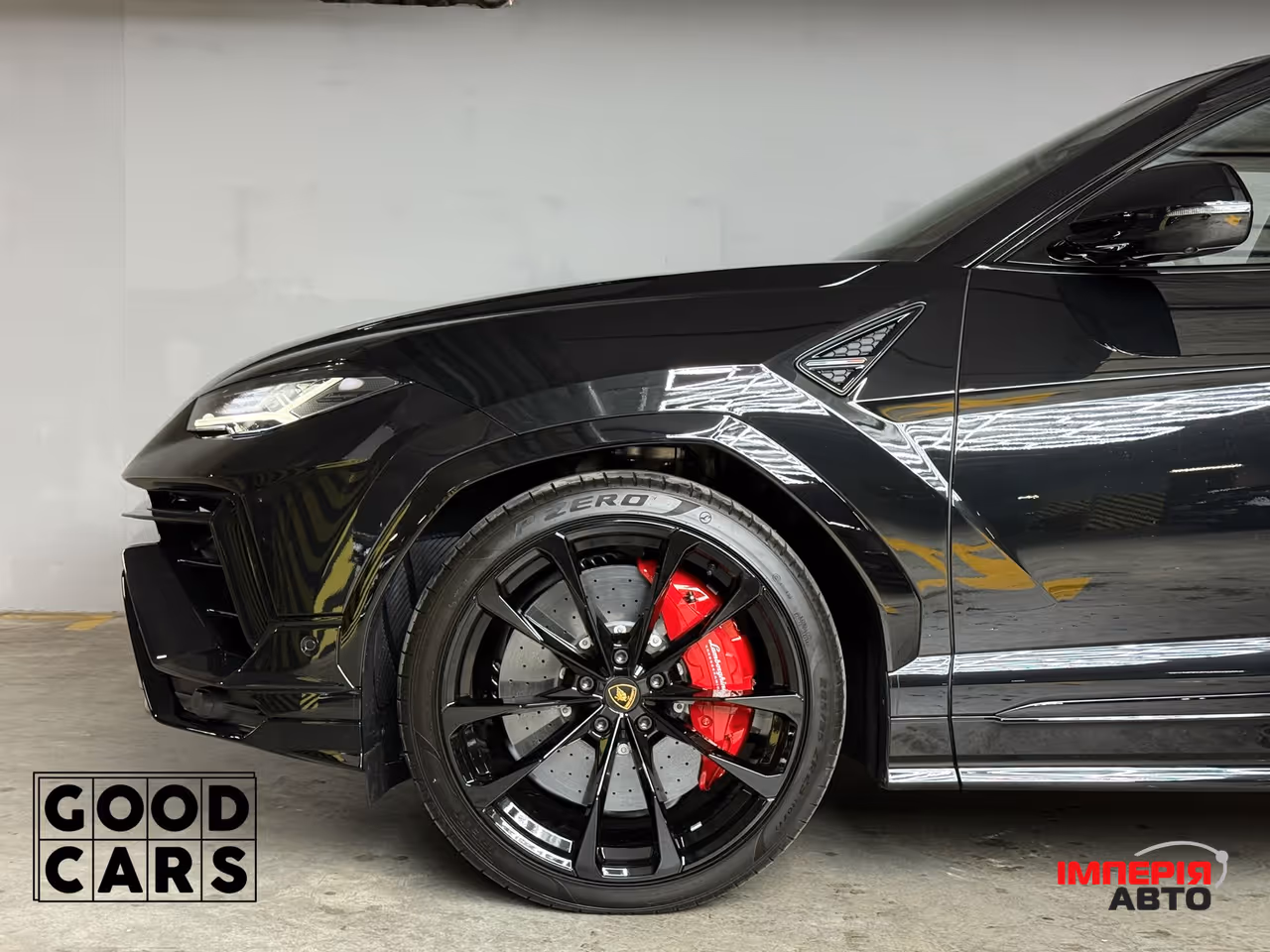 Lamborghini Urus - фото 10